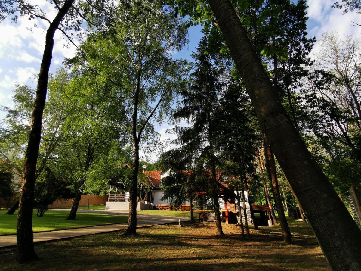 Karancsvölgyi Pihenőház - Housity