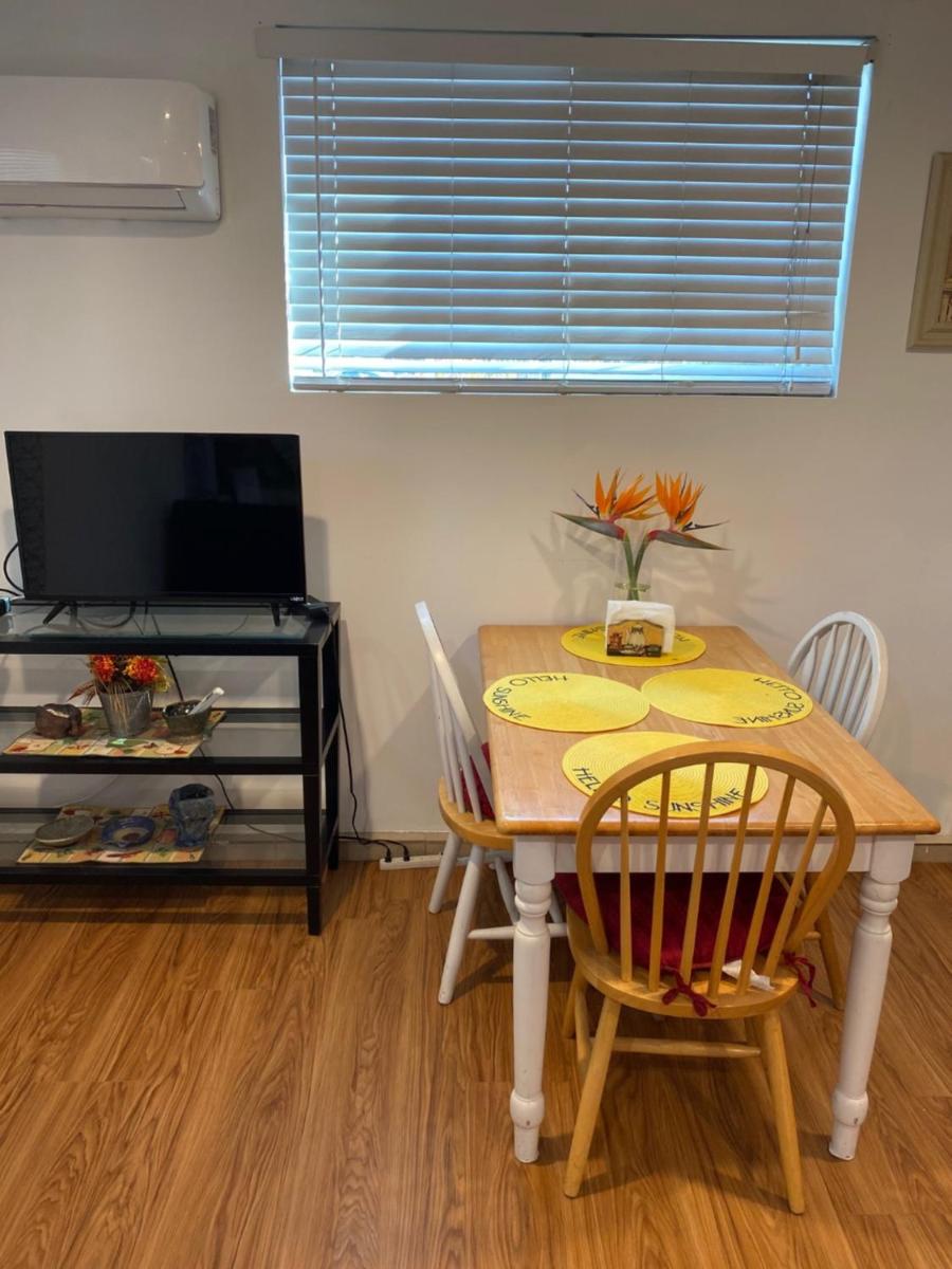 Sunshine L.A - Housity