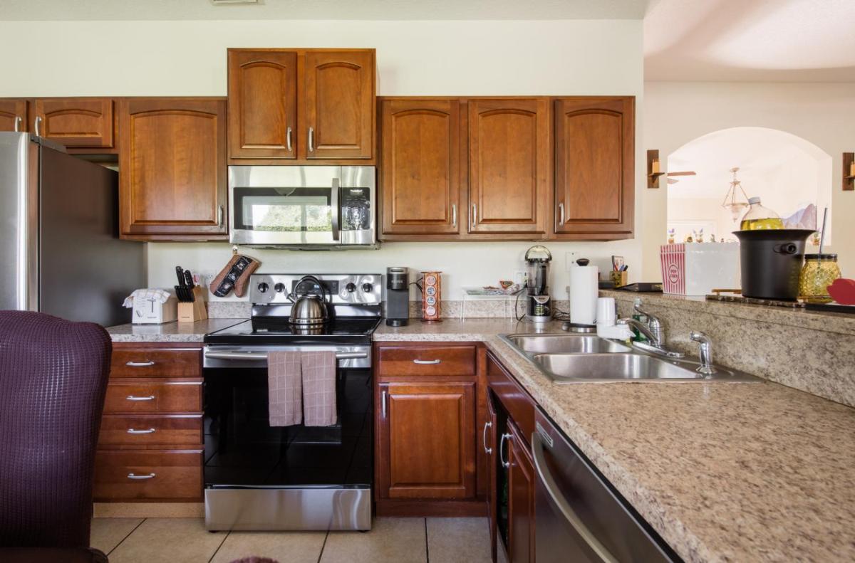 Private Centrally located Cozy relaxing Getaway! - Housity