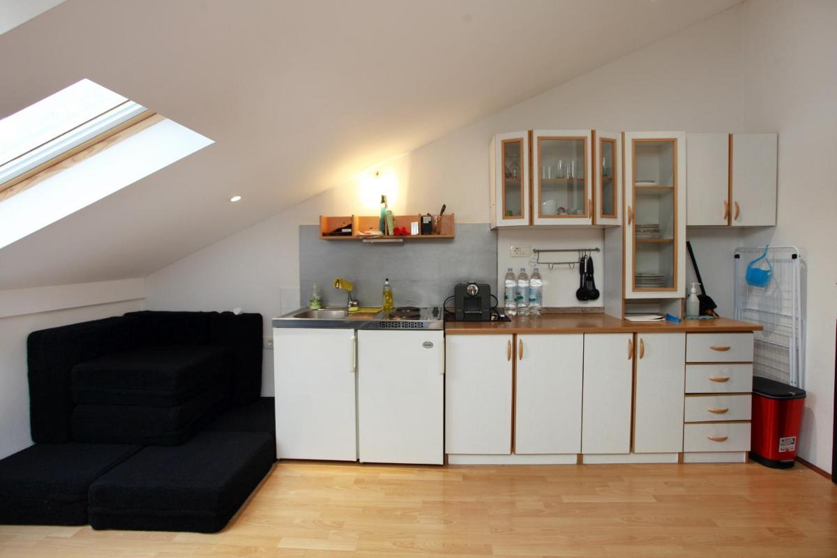 Central Park Studio BLA - Housity