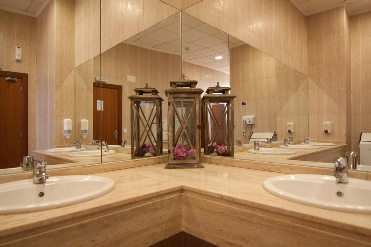 Un baño de Gran Hotel Peñiscola