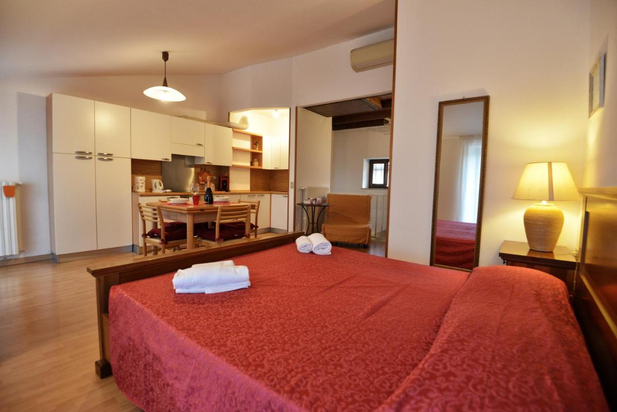 Taverna Affittacamere - Housity
