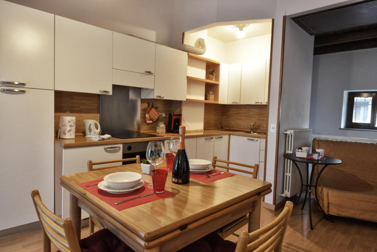Taverna Affittacamere - Housity
