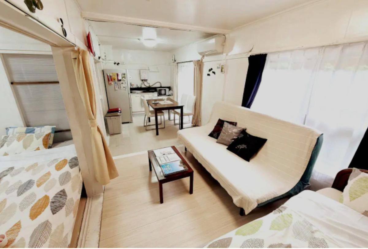 Hayakawa&2rooms&48m2&5-6pplmax&Best location&well designed 早川駅徒歩2分 釣り場まで徒歩1分 グループ滞在可能なワーケーション最適プレイス - Housity