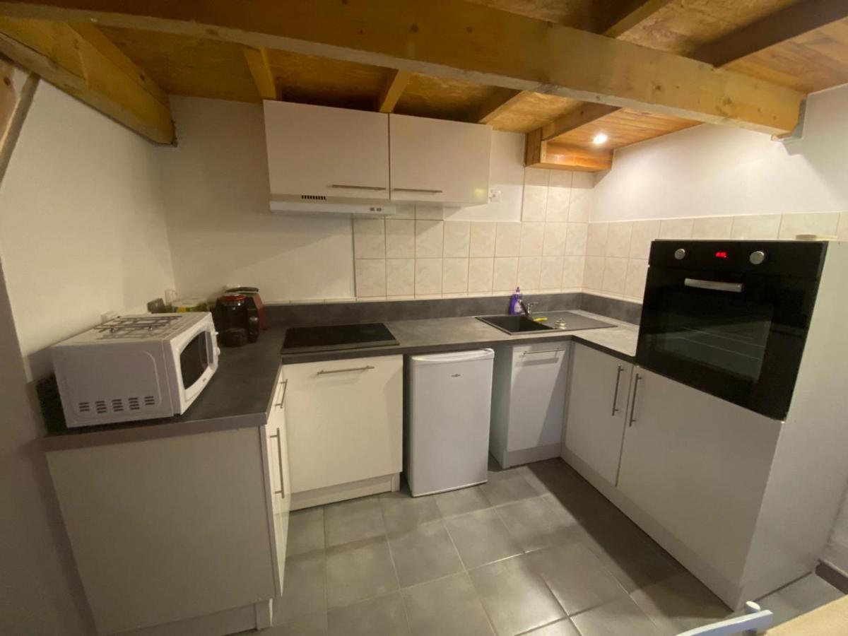 Baixas R2 - 1 chambre avec mezzanine ouverte sur communs - Housity