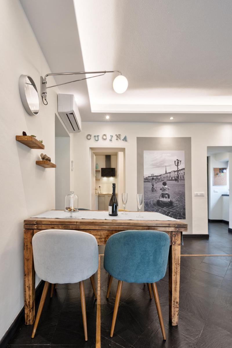 ACADAMIS - GARIBALDI 9 BIS - Piazza Castello - Housity