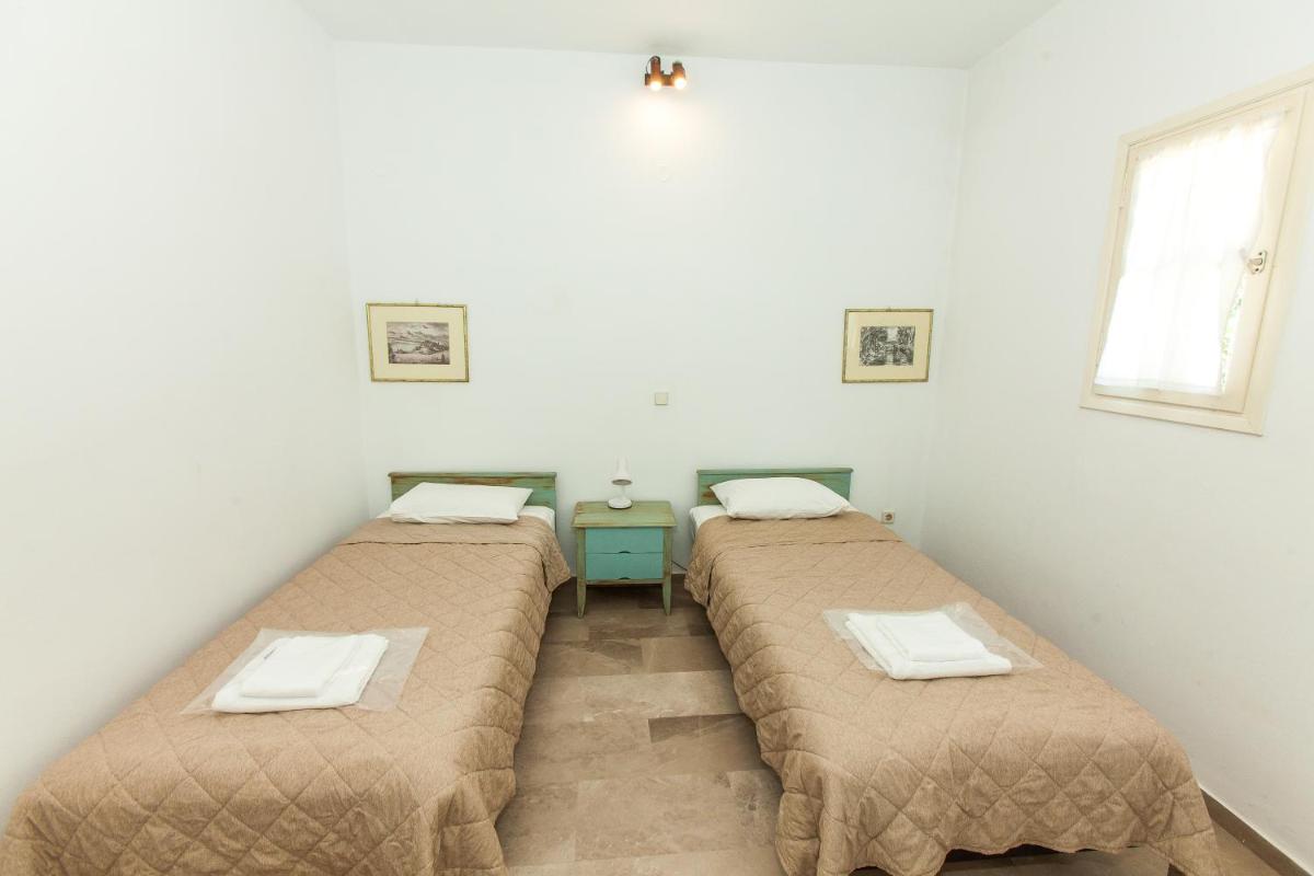 Lido Apartments Tolo - Housity