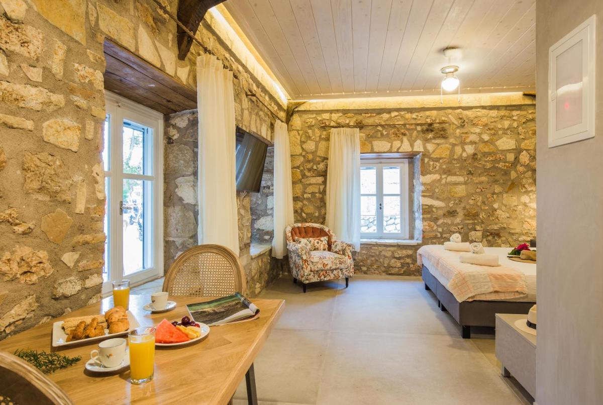 Stone Suites at Lefkada's Old Port - Housity