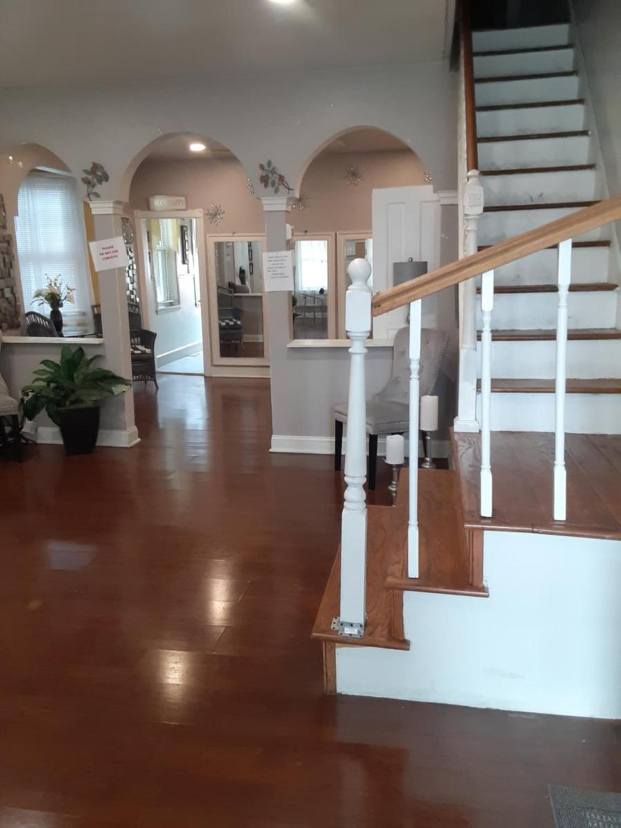 Delightful Empowerment Palace - Housity