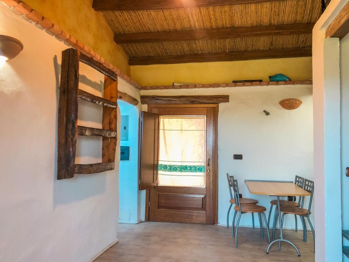 BILOCALE CON VISTA MARE E TERRAZZA PANORAMICA Ammentos Posada - Housity