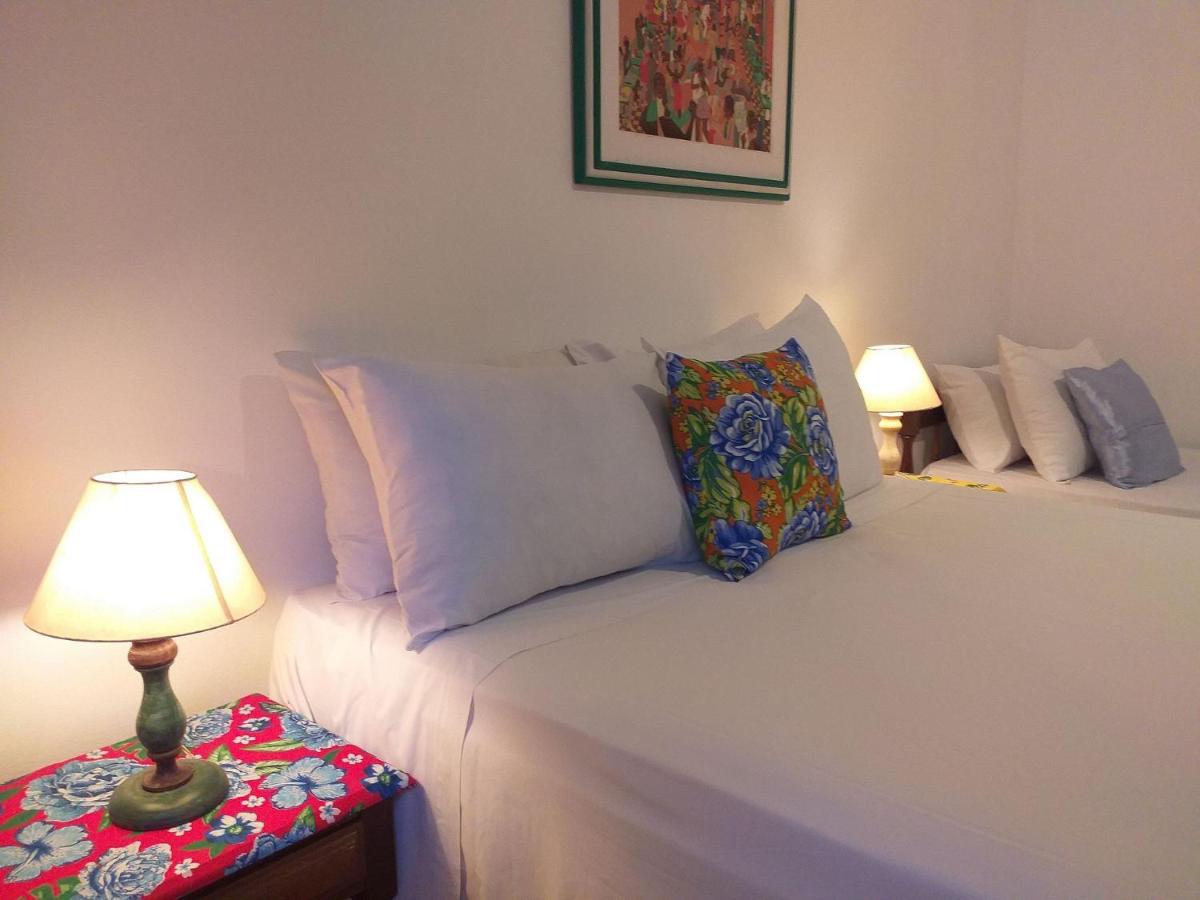 Elephant GuestHouse Beira Mar - Suítes com Café da Manhã - Housity