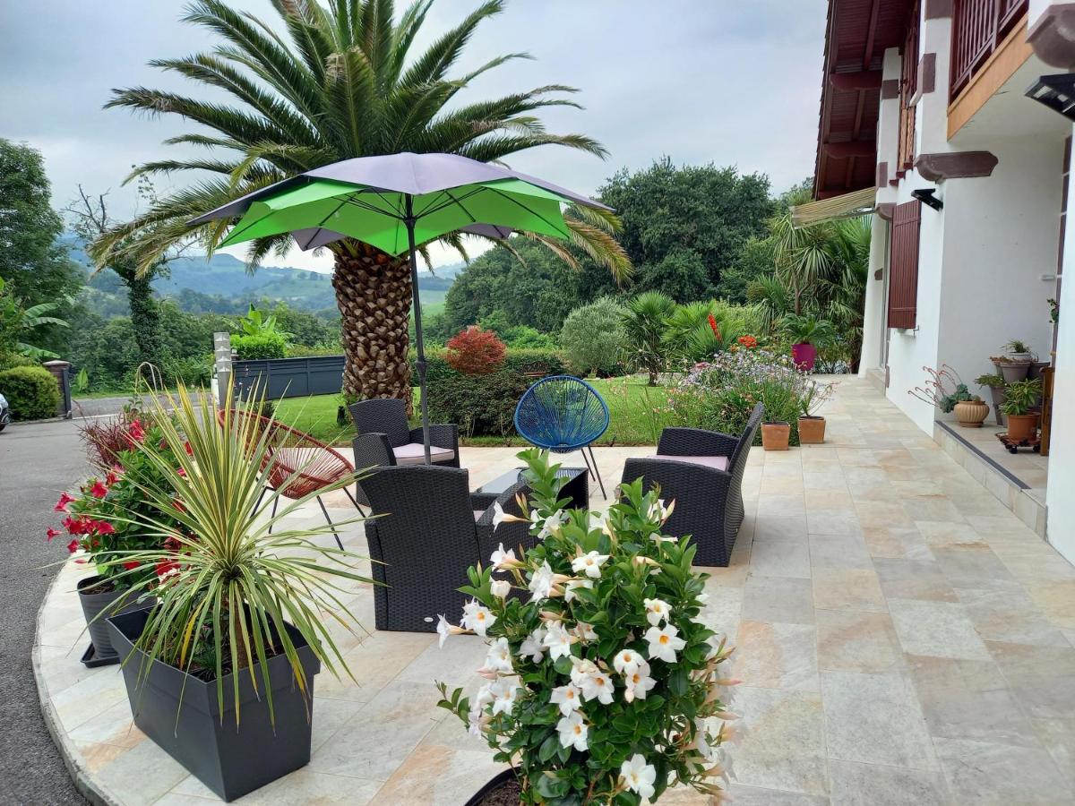 Villa Goxoki avec piscine Saint Jean Pied de Port - Housity