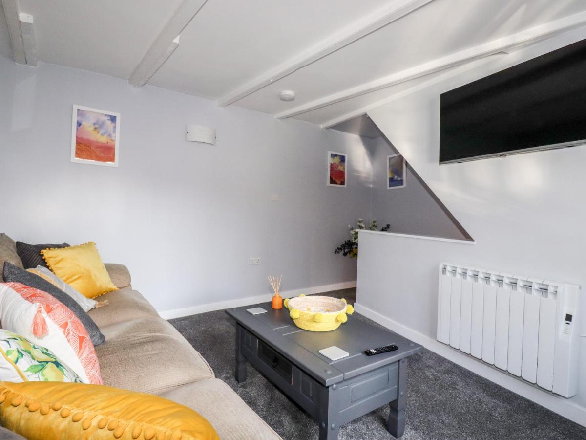 Cellar Cottage - Housity