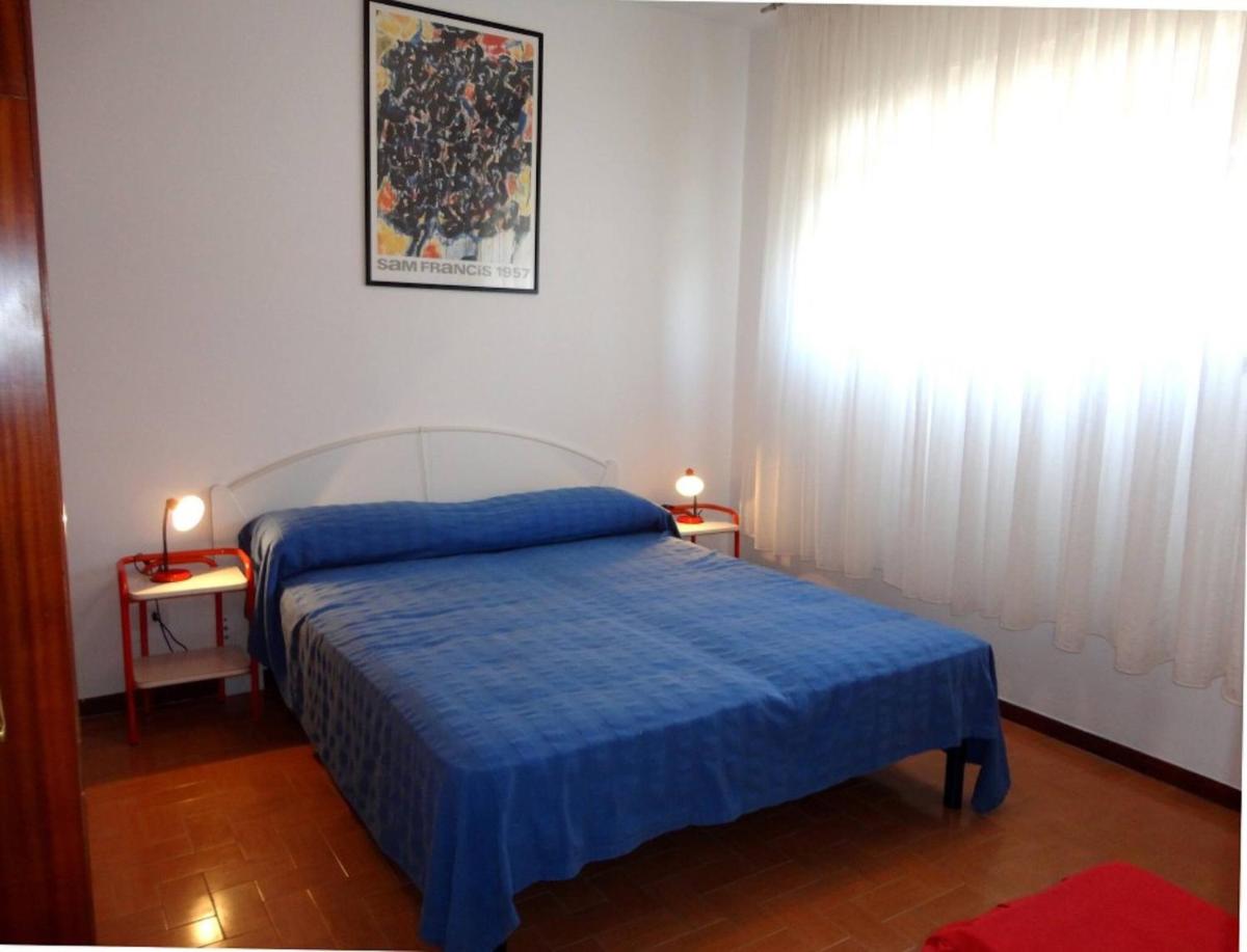 Beautiful house with garden near the beach by Beahost Rentals - Housity
