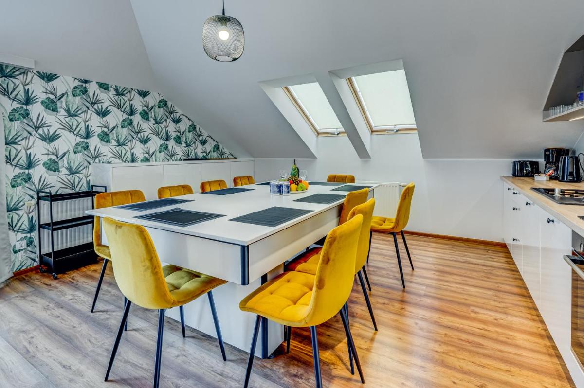 Apartamenty Zdrojowa - Housity