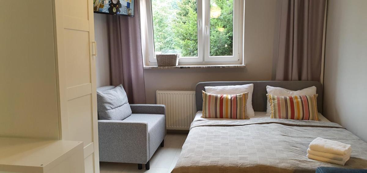 APARTAMENTY TU 27 - Housity