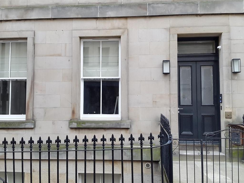 Edinburgh Nine - Housity