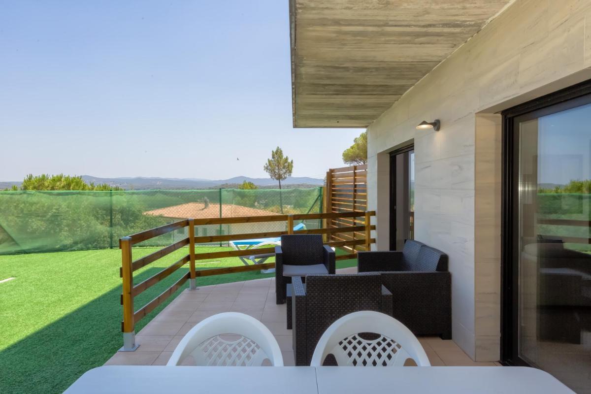 Hauzify I Villa Velaz - Housity