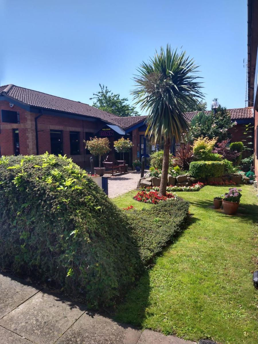 Redwings Lodge Dunstable - Housity