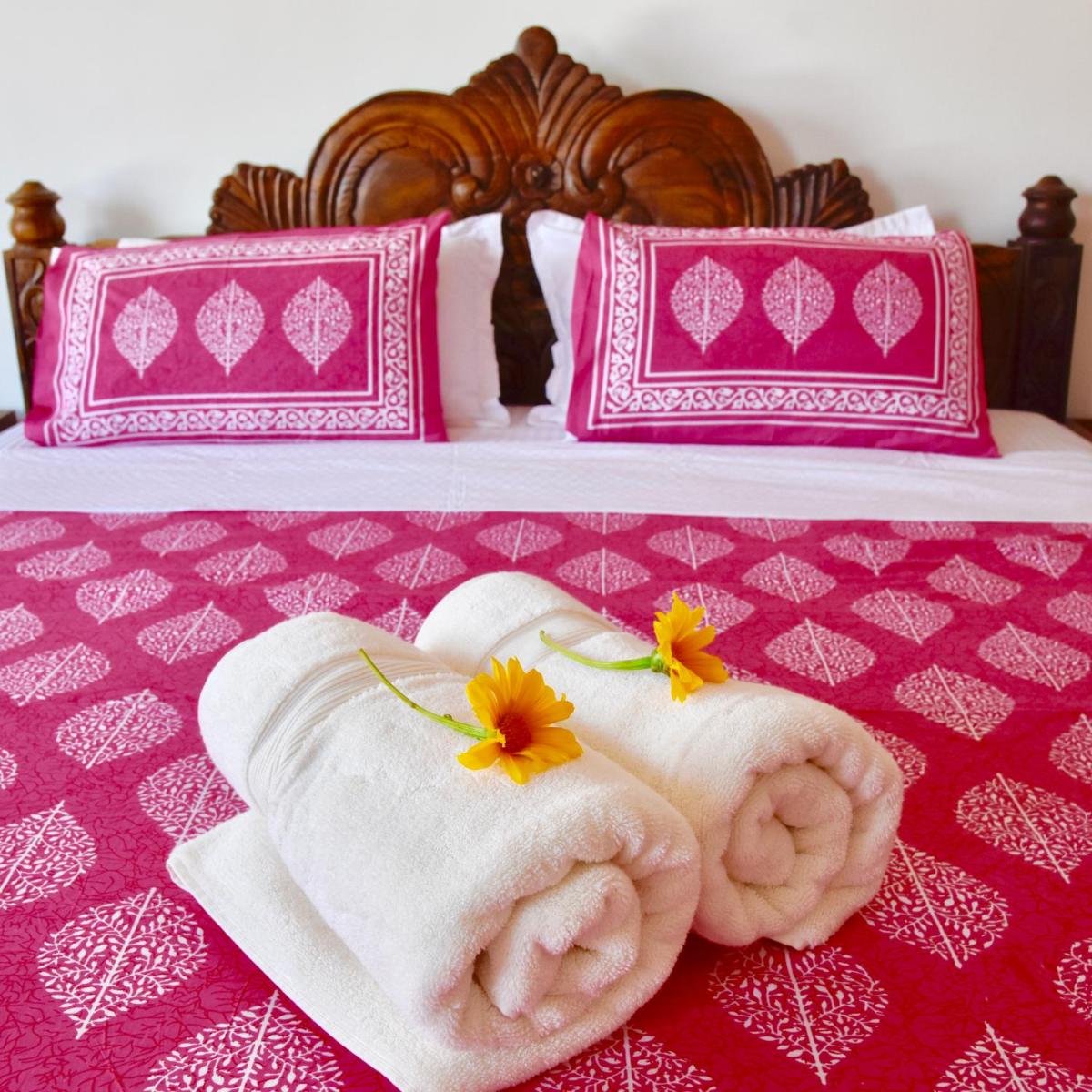 Jasmin Villa - Housity