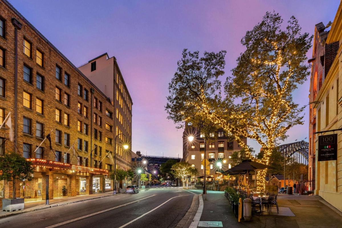 Sydney Harbour Hotel - Housity
