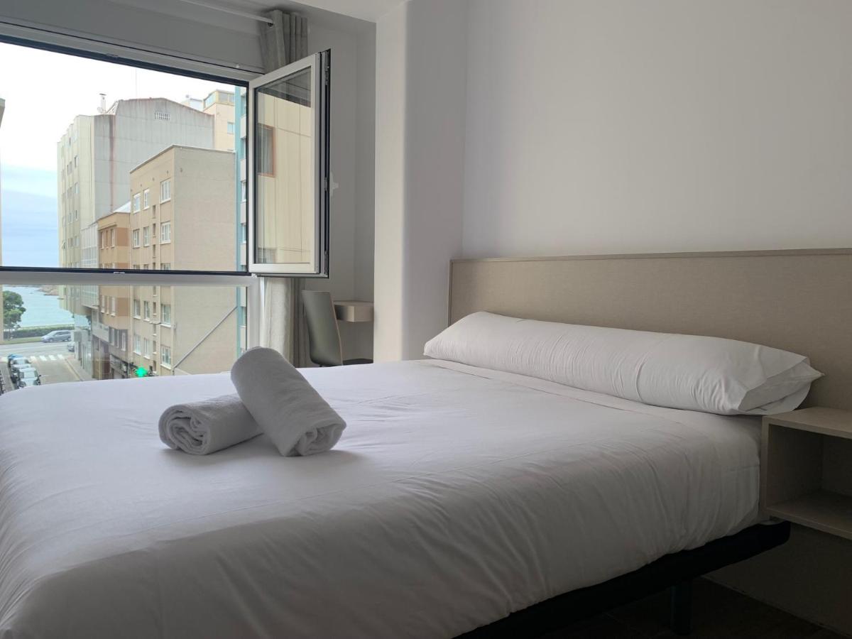 Oxford Suites Ciudad de la Coruña - Housity