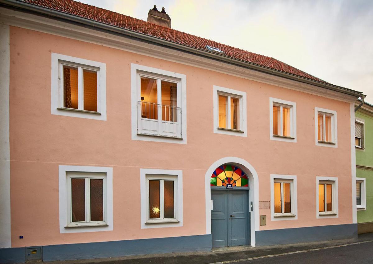 Altstadt Apartments Melk mit Sauna - Housity