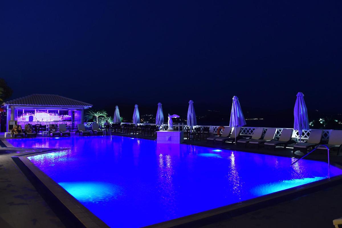 King Minos Hotel - Housity