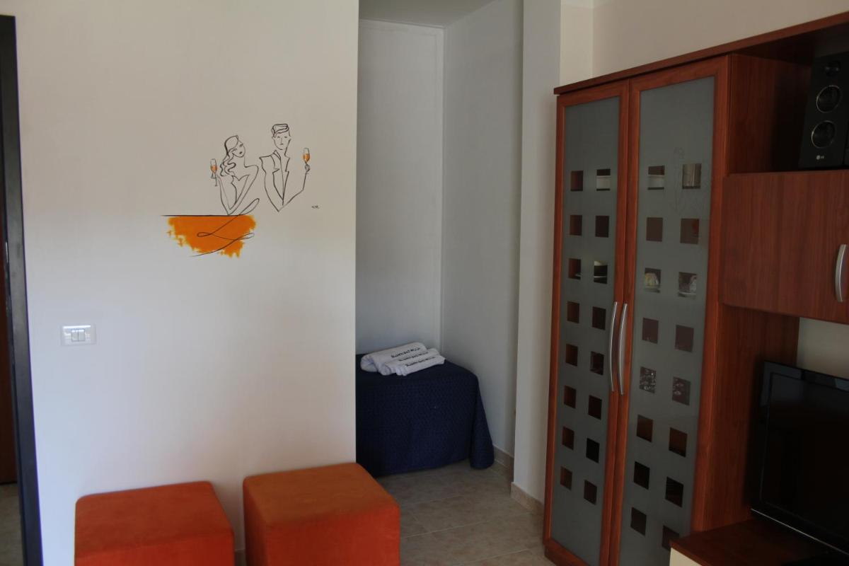 Blumen Bad Beach - Housity