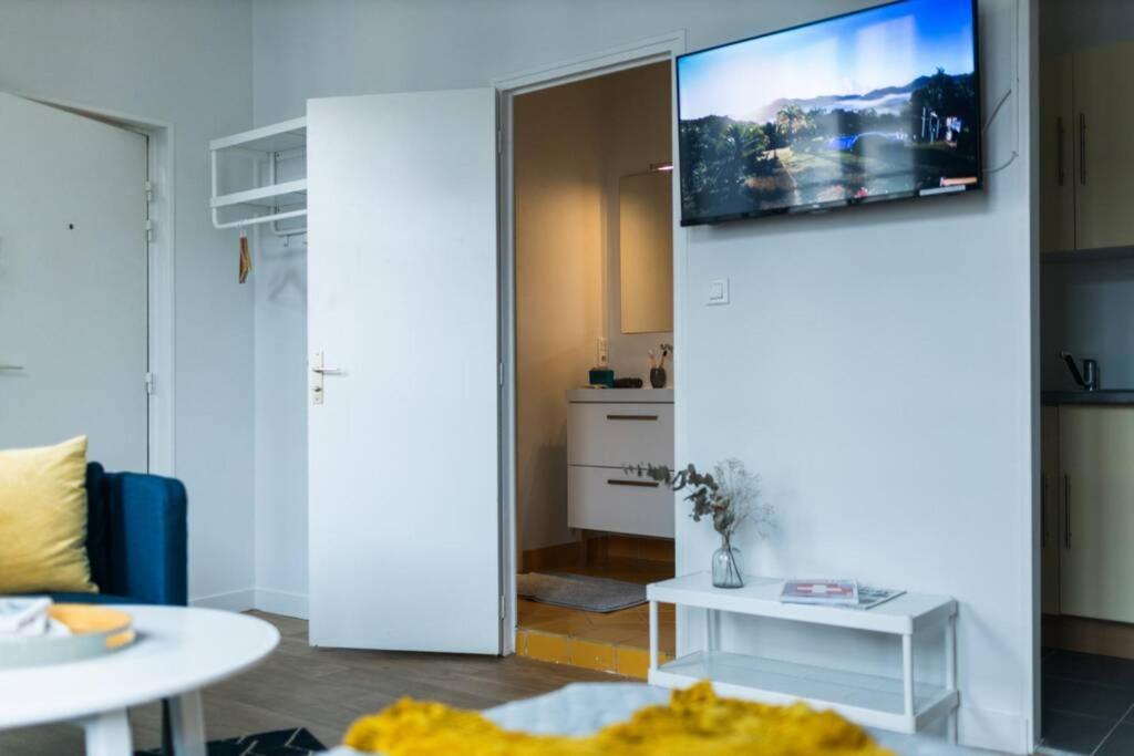 L'inattendu/Studio équipé et confortable - Housity