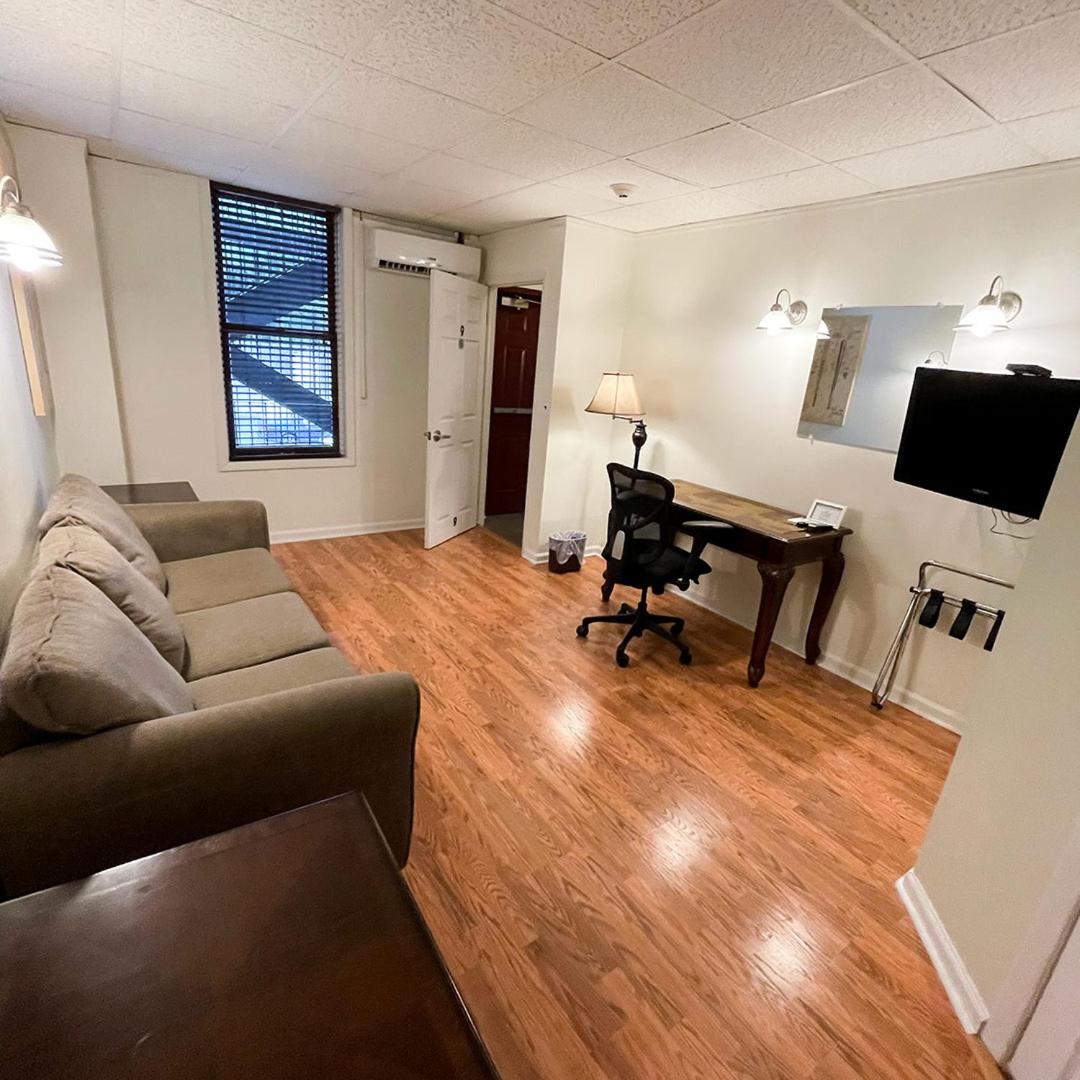 Baseball Town Motel - Housity