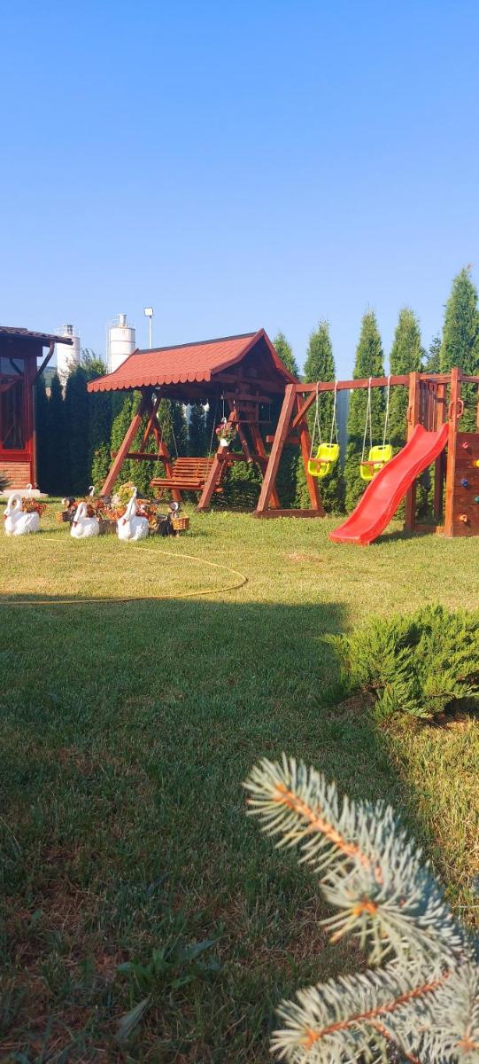 Popas Turistic Terasa Europa - Housity