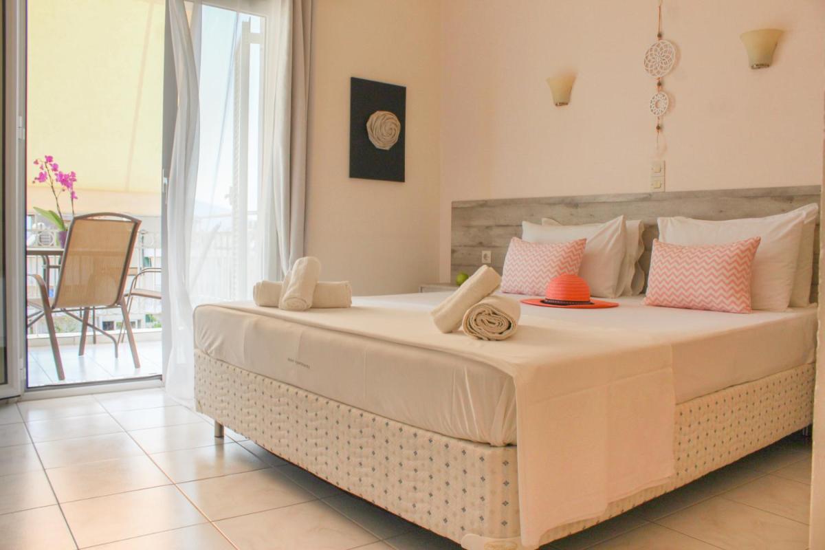 Iason Apartments - Housity