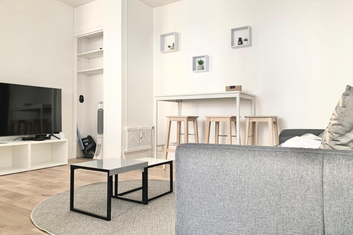 #BT The Grenoblois Spacious T2 Cours Jean Jaurès - Housity