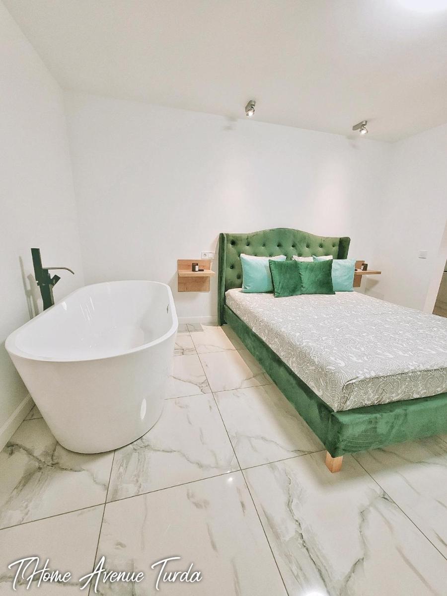 Thome Salt Avenue Turda - Housity