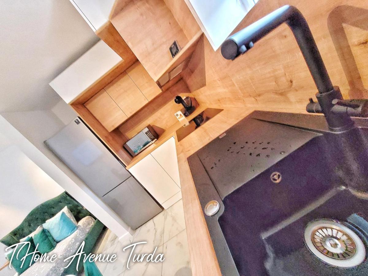 Thome Salt Avenue Turda - Housity