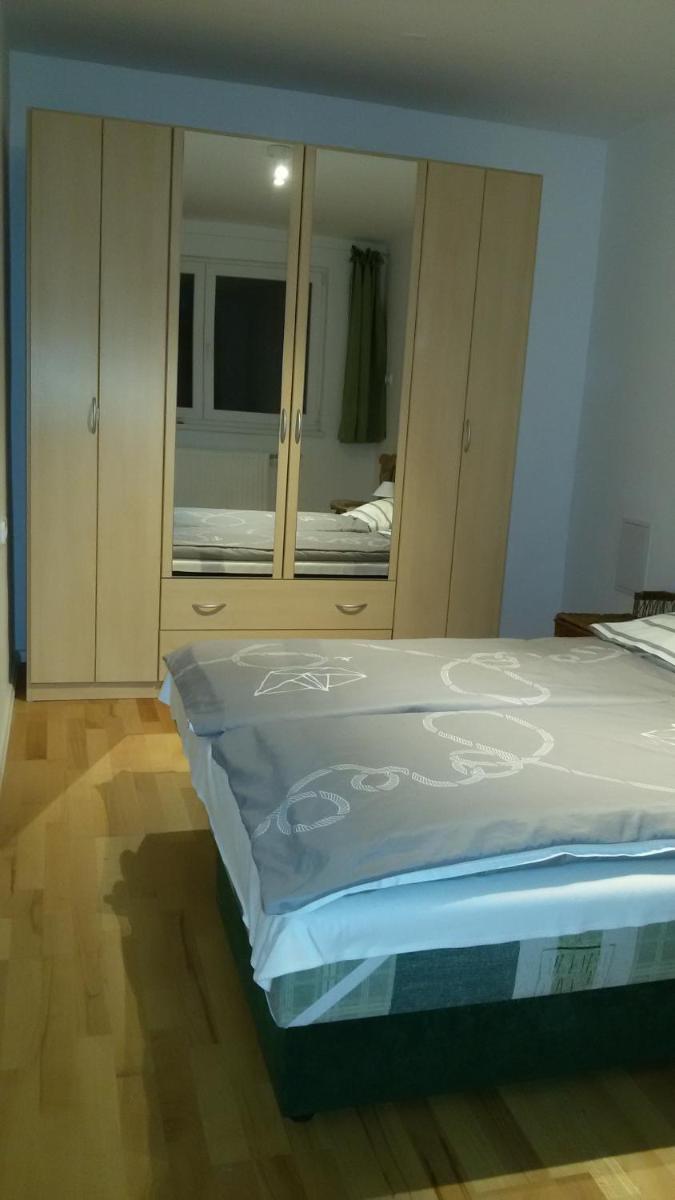 Foki Vendégház - Housity