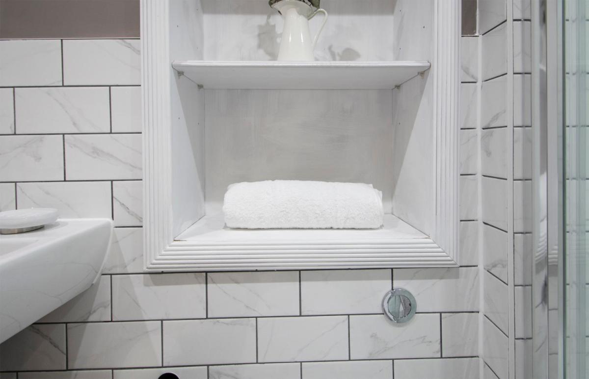 Modern apartment in Leamington Spa City Centre - Housity