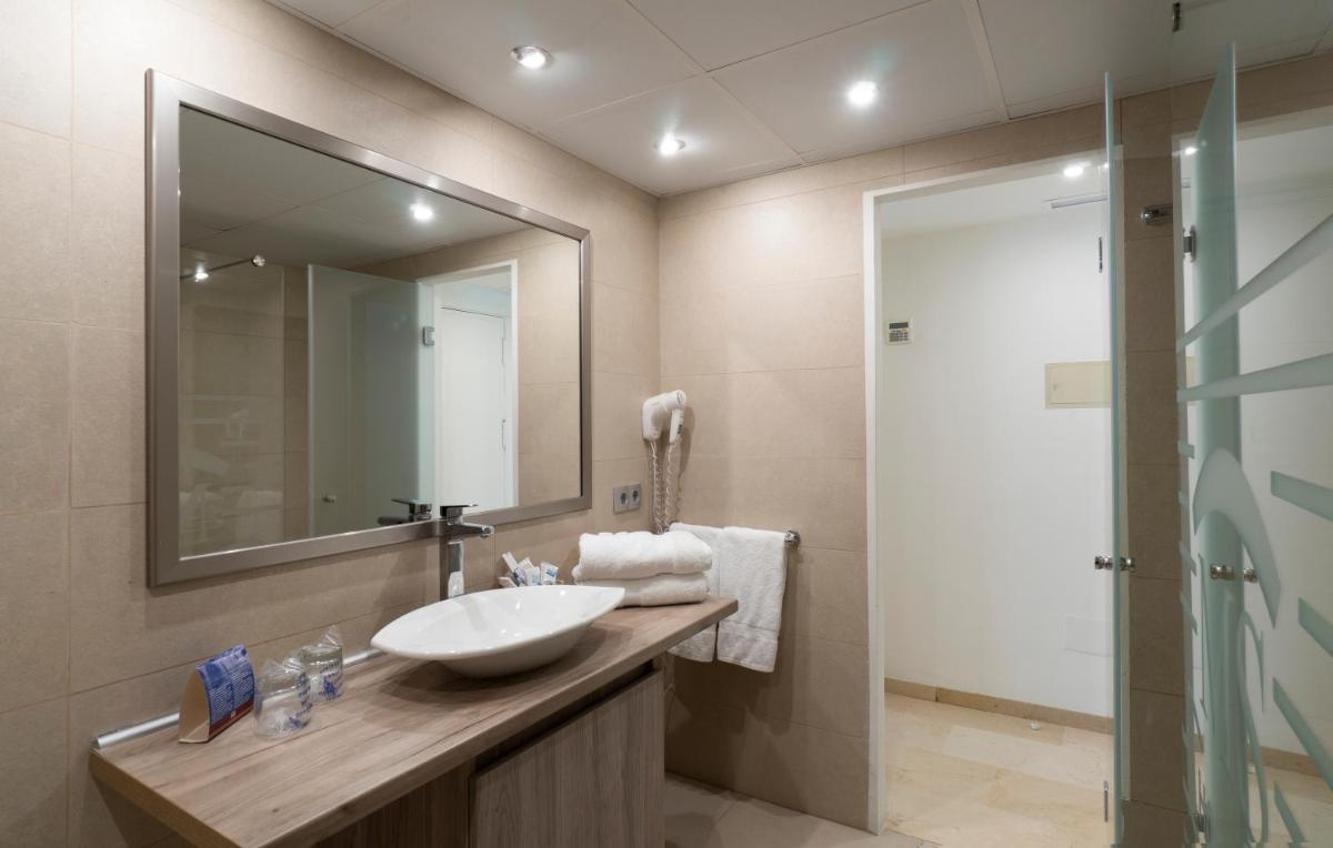 Un baño de MS Aguamarina Costa del Sol