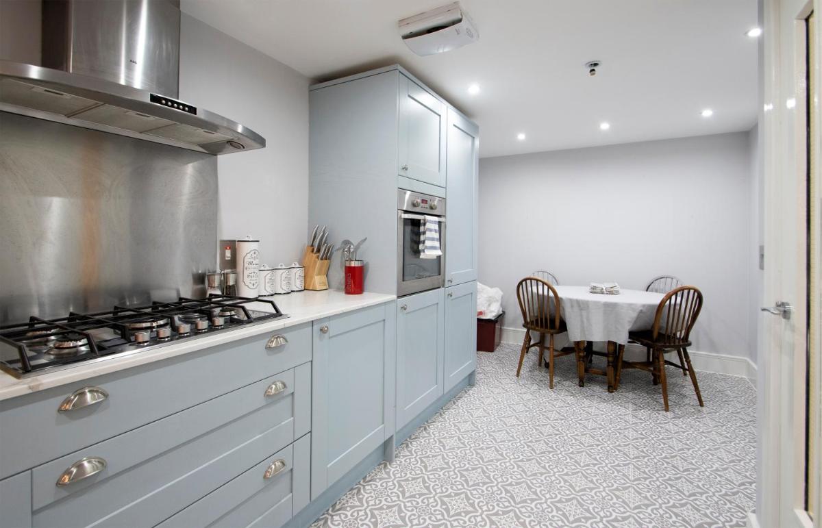 Modern apartment in Leamington Spa City Centre - Housity