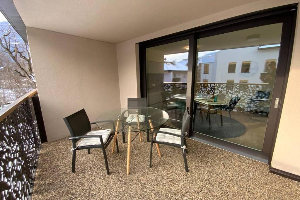 Riversuite - Housity