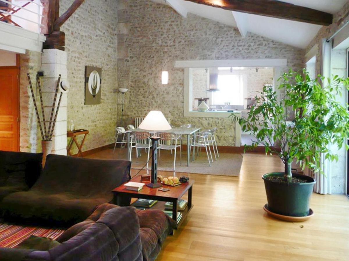 Suitetrails - Maison de 4 chambres avec piscine privee jardin clos et wifi a Bellon