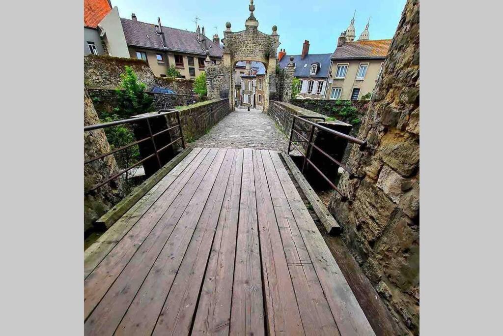 LA MANSARDE - AU CŒUR DE LA VIEILLE VILLE - Hizvo