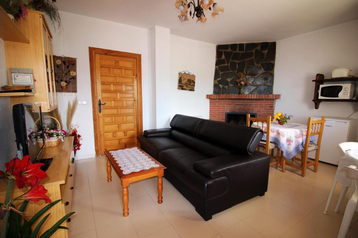 Suitetrails - CASASBLANCAS. CASA NR 7.