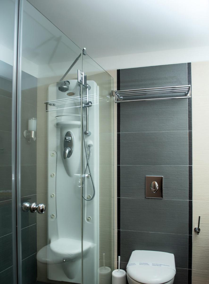 King Minos Hotel - Housity