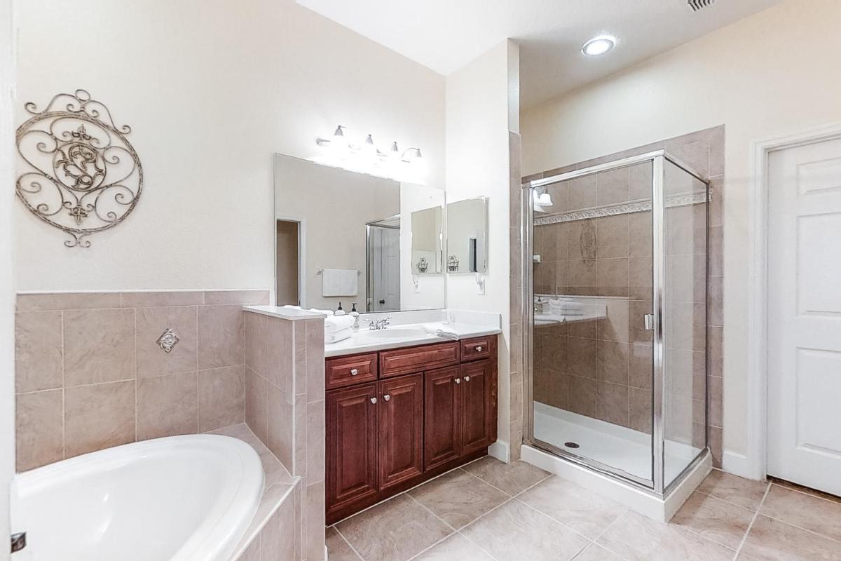 Cinnamon Beach Resort - Housity