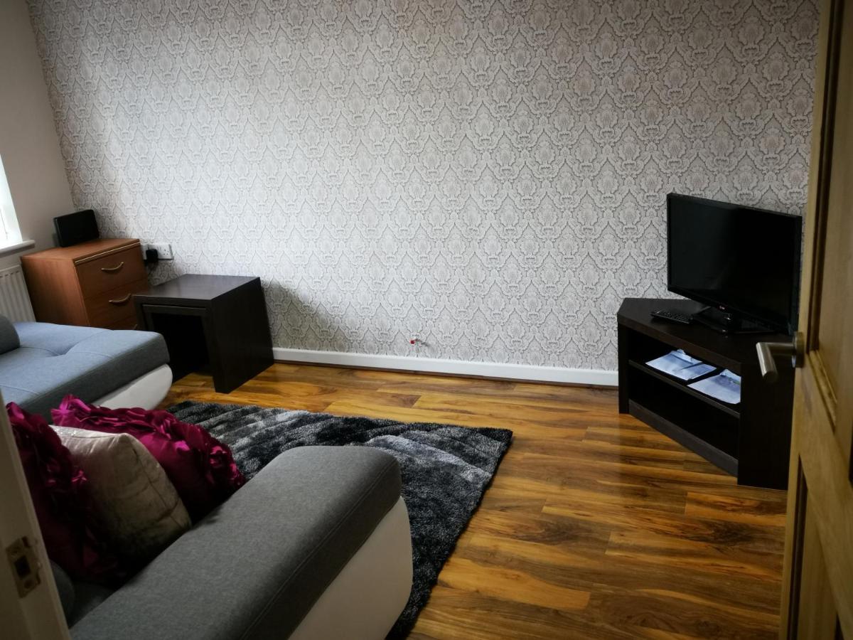 BRIGSTOCK HOLIDAYS HOUSE - Housity