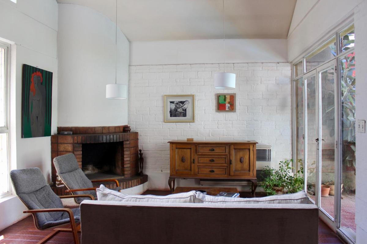 Casa completa en exclusivo barrio Bombal - Housity
