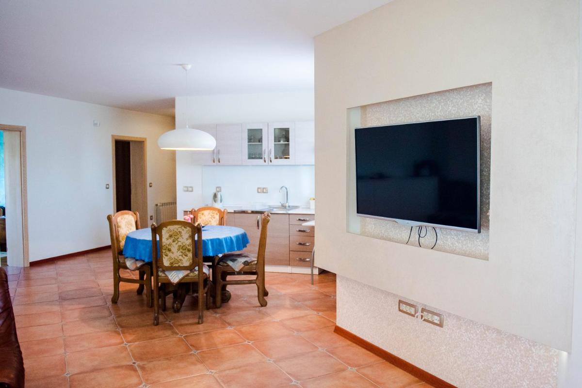 Villa Miriam Family Apartment - Housity