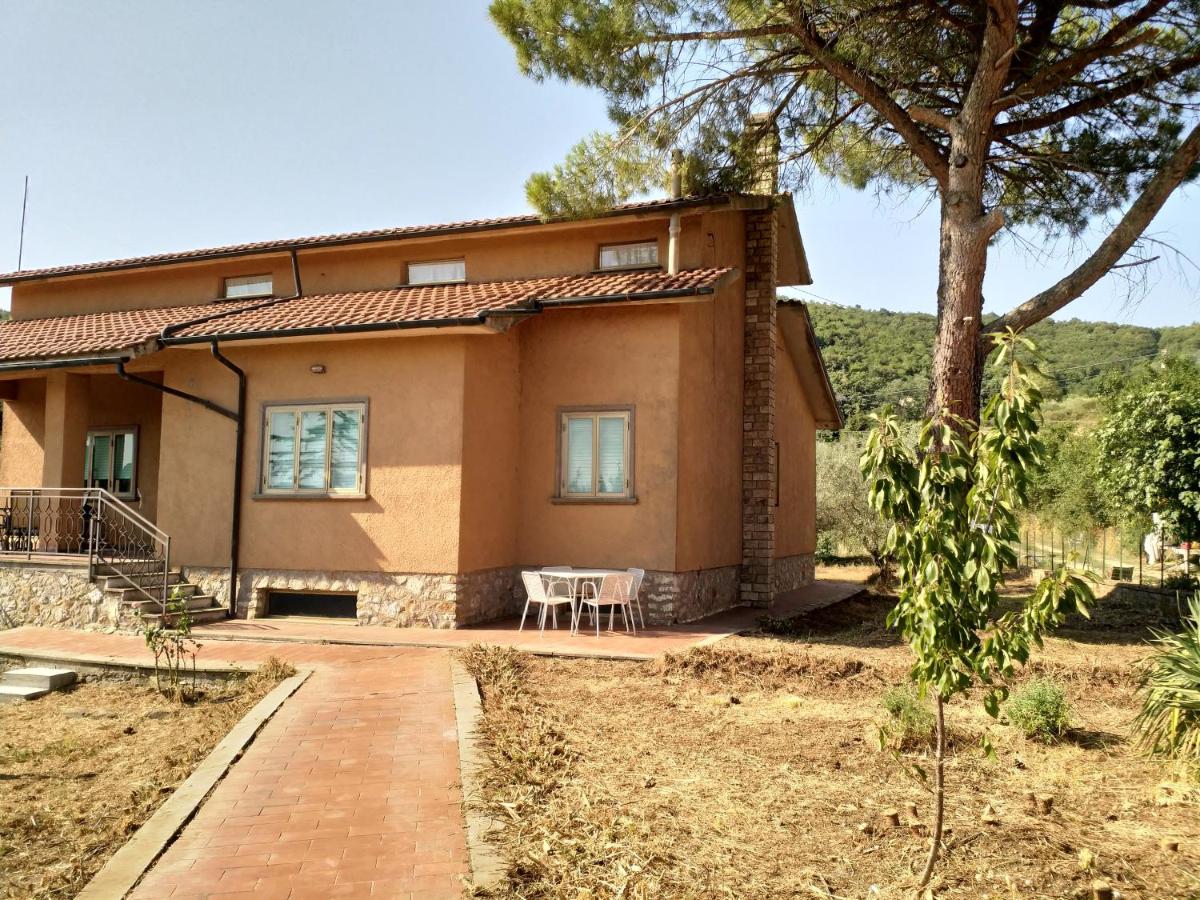 Villa Velia Elmo - Housity